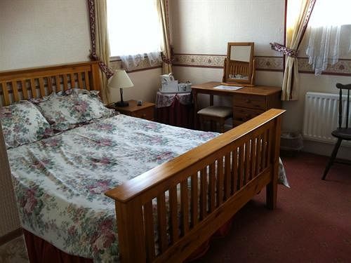 The Victoria 3* Burnham-on-Sea